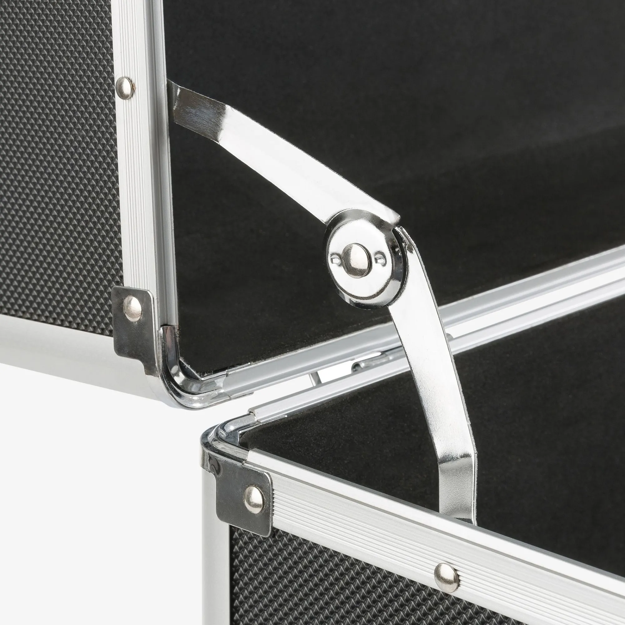 Arebos Alukoffer 100L Clearance