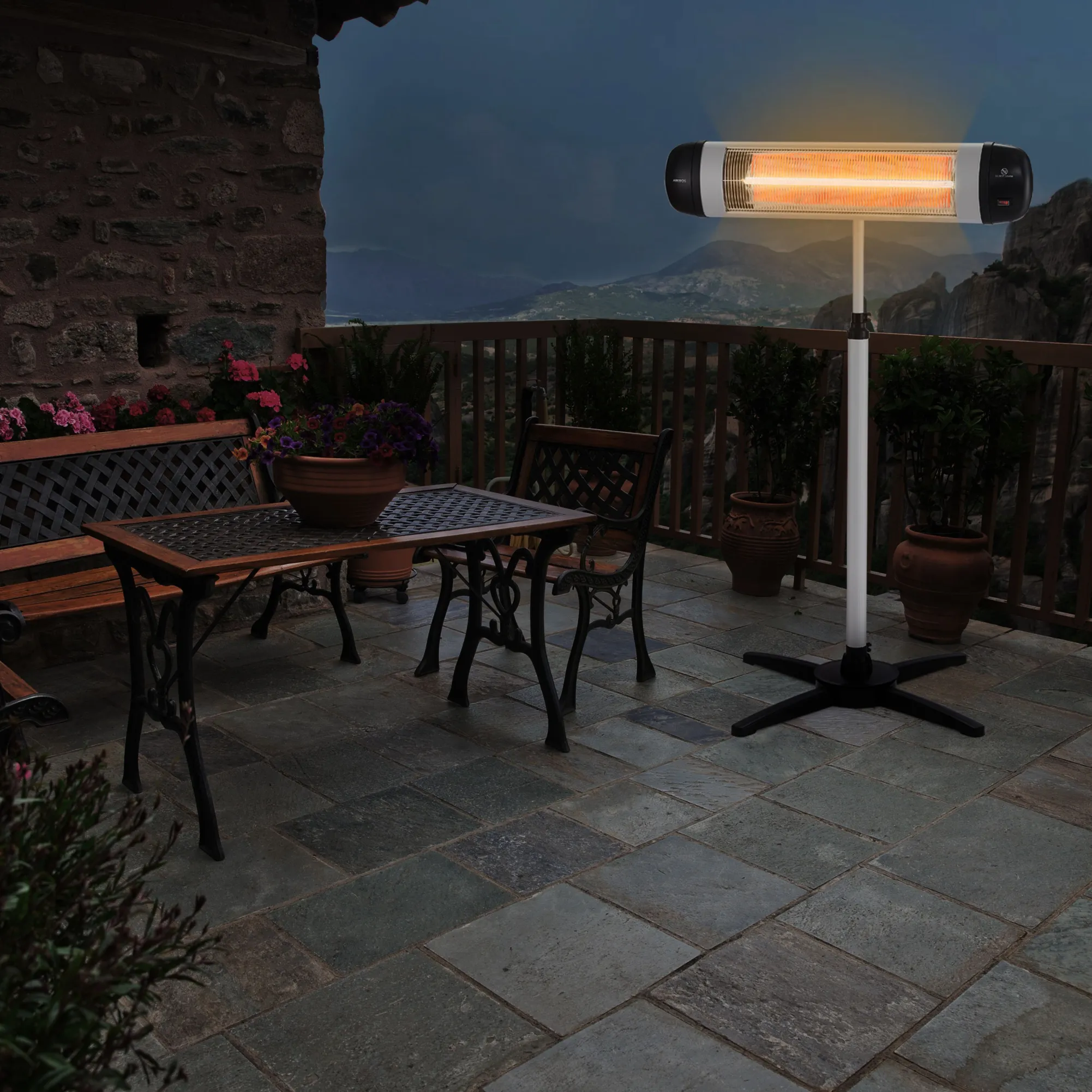Arebos Infrarot Heizstrahler 2500W mit Kreuzstativ Clearance